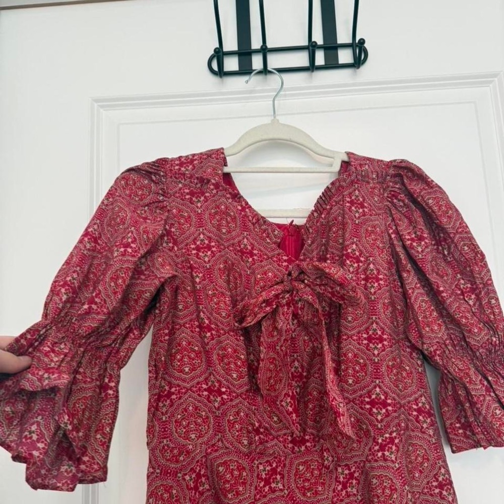 Red Paisley Puff Sleeve Tie Front Midi Dress — Size M (6-8) - Picture 5 of 8